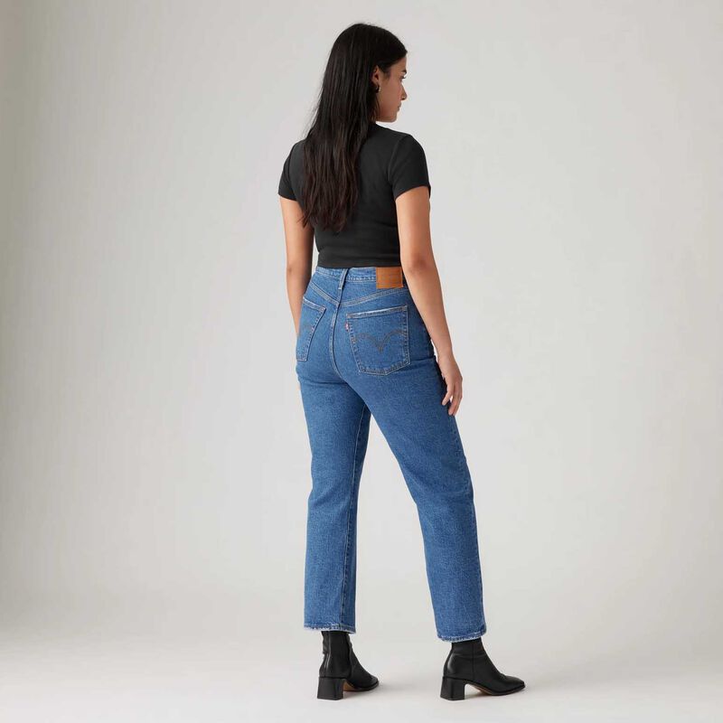 Levi's Ribcage Straight Ankle Jeans image number 1